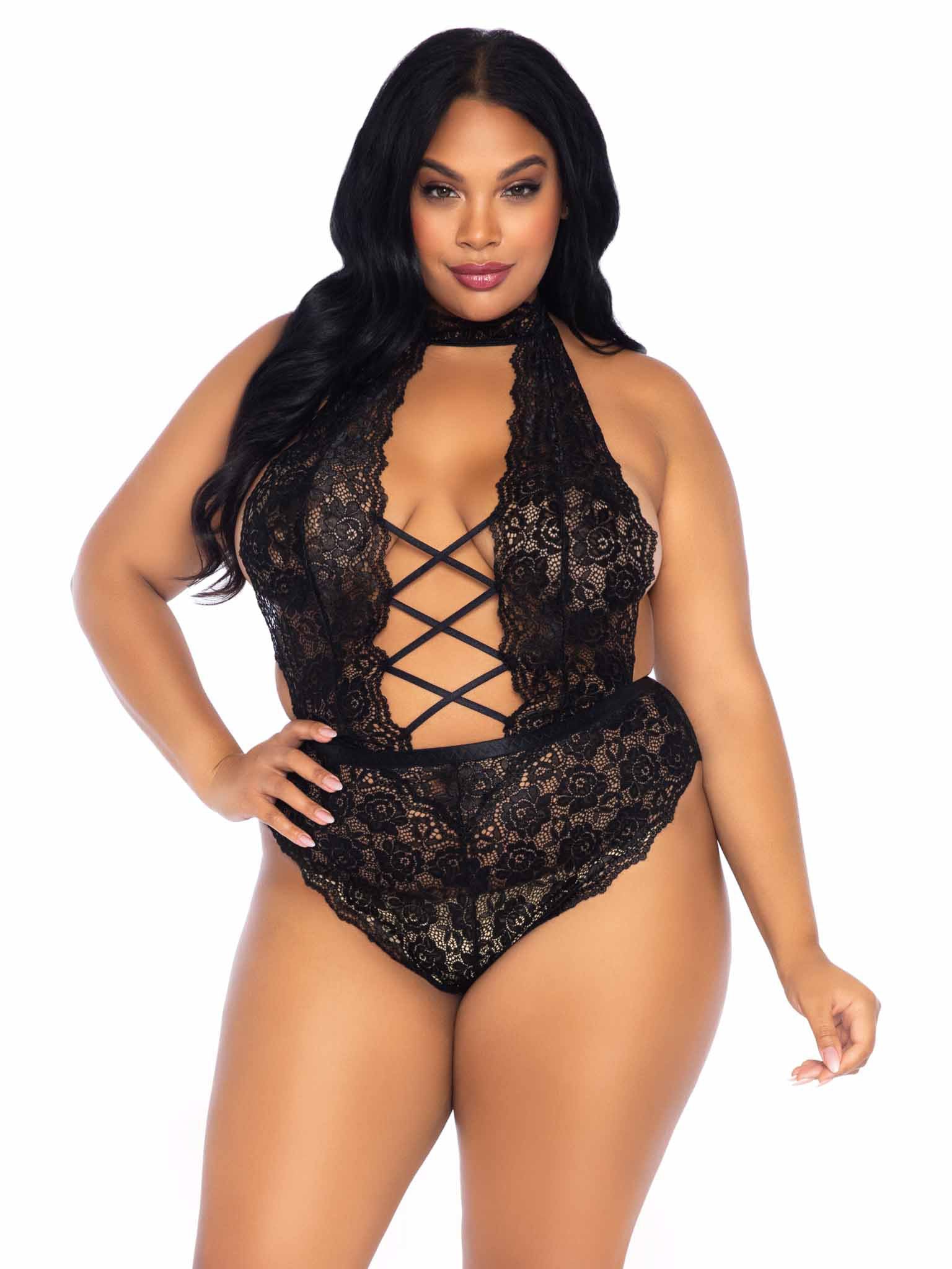 Floral Lace Crotchless Teddy - 1x/2x Black