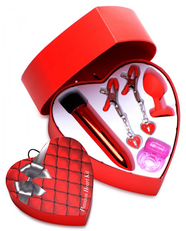 Frisky Passion Heart Kit