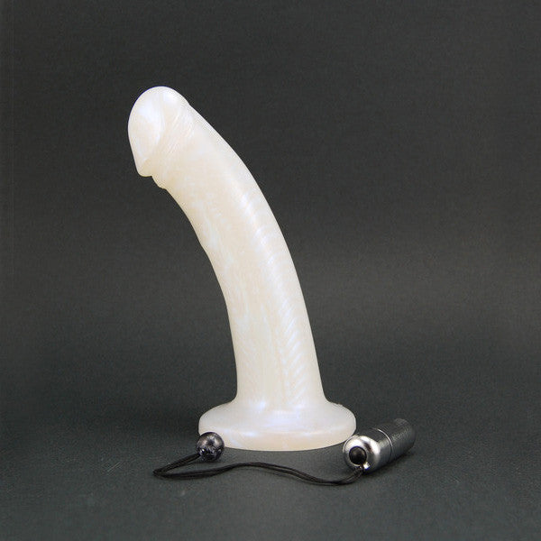 Leo Vibe Kit Pearl White Vibrating Dildo