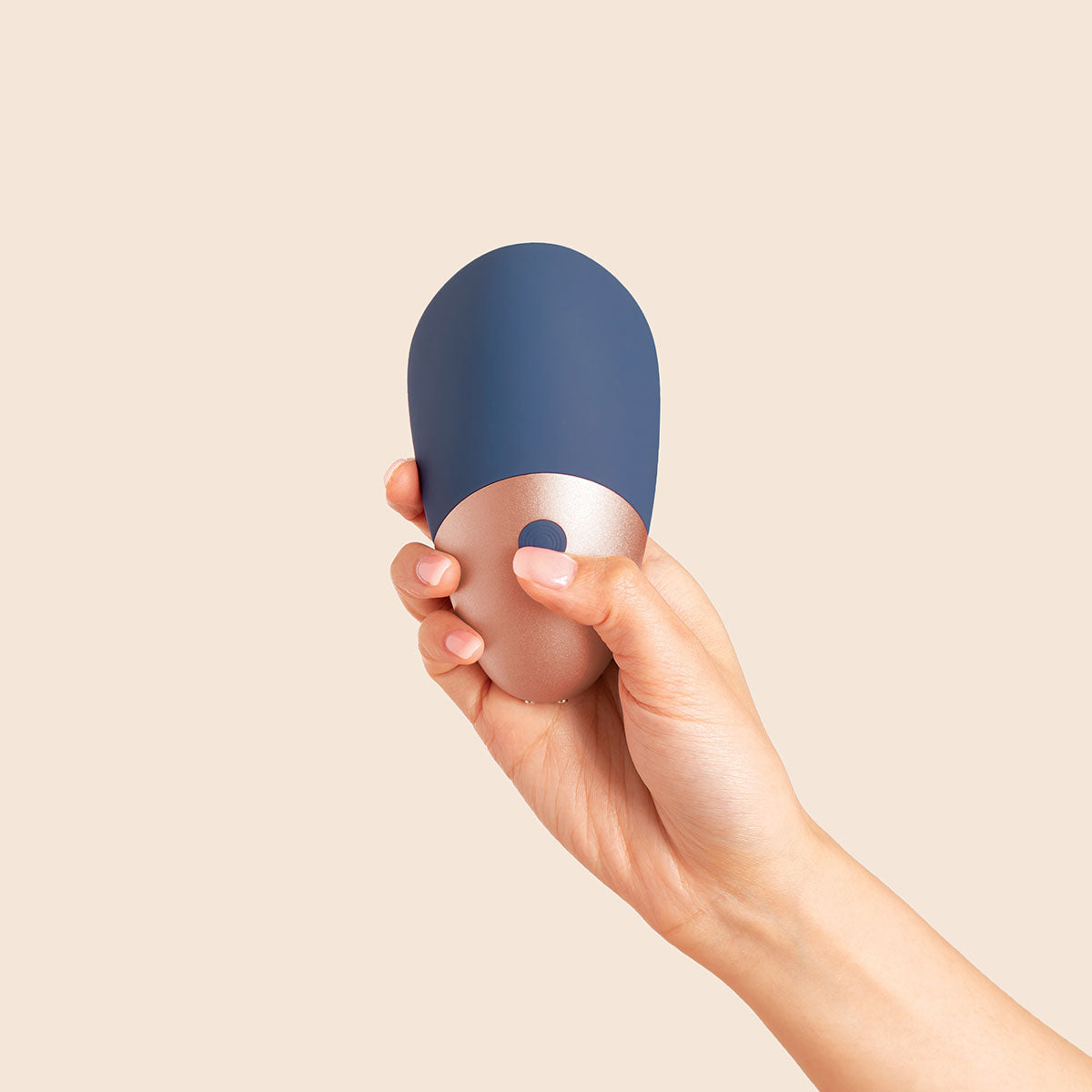 The Arouser: Clitoral Stimulator by Deia