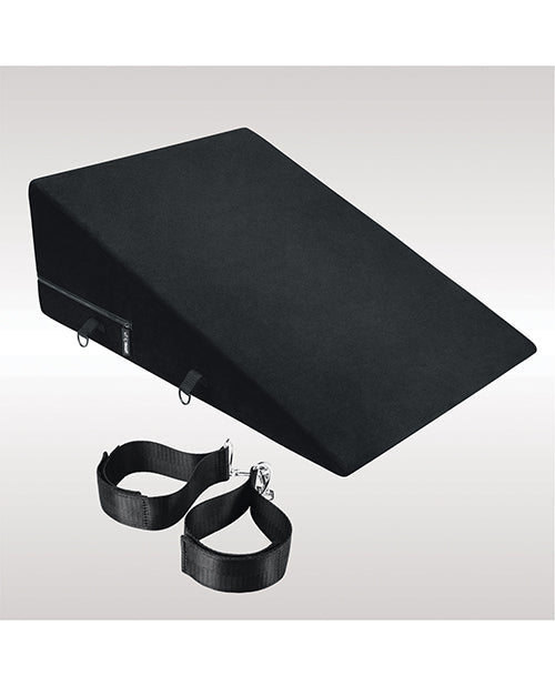 Whipsmart Try-angle Cushion - Black